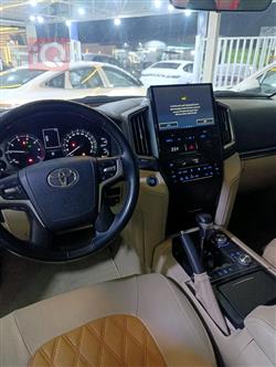 تويوتا لاندكروزر